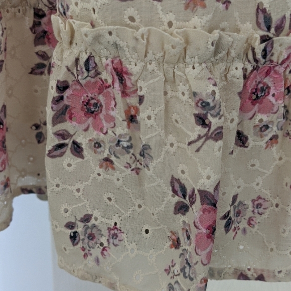 Elegant Floral A-Line Skirt in Cream and Purple - Picture 3 of 13